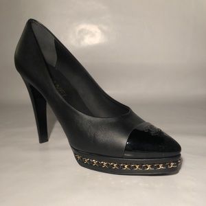 Chanel Pumps